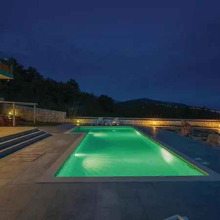 Awesome Home In Crikvenica With Wifi