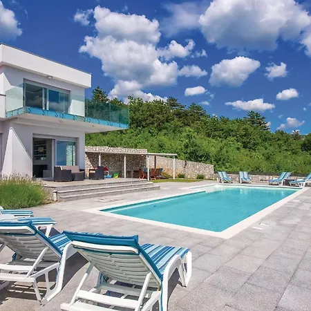 Awesome Home In Crikvenica With Wifi