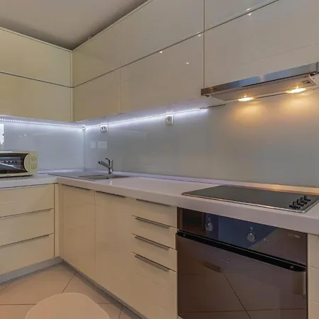 別荘 Awesome Home In Crikvenica With Wifi ツリクヴェニツァ